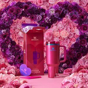 Berry truffle 30oz Quencher